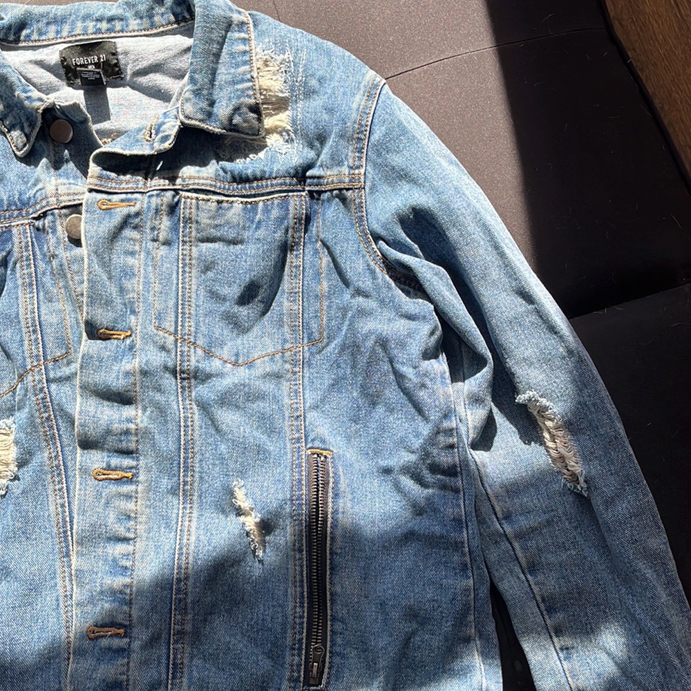 Distressed Jean Jacket - Picture 3 of 4